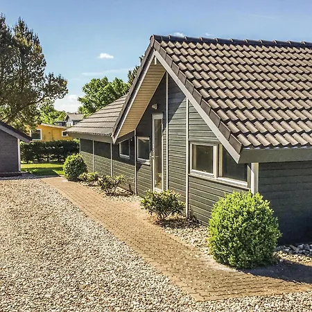 Semesterbostad Front In With Sauna Bogense