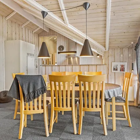 Front In With Sauna Ferienhaus