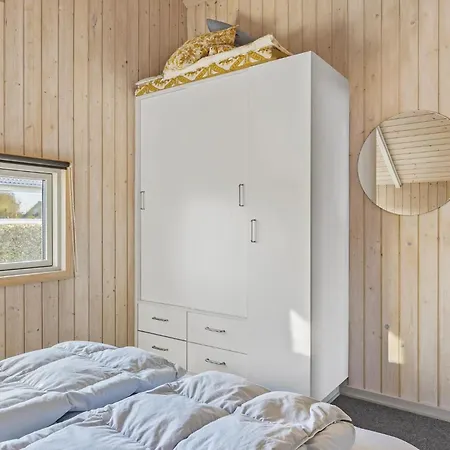 Front In With Sauna *
